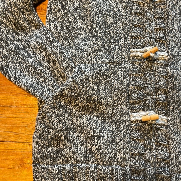 Wool Toggle Hoody, made with Donegal Yarns. Medium, NWOT - Picture 6 of 11
